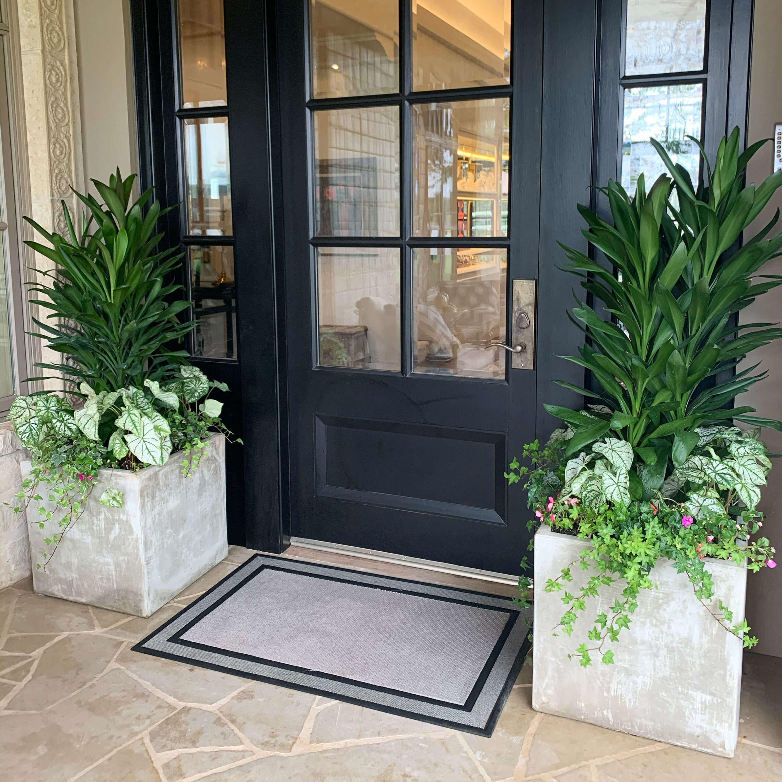 Front porch planter design